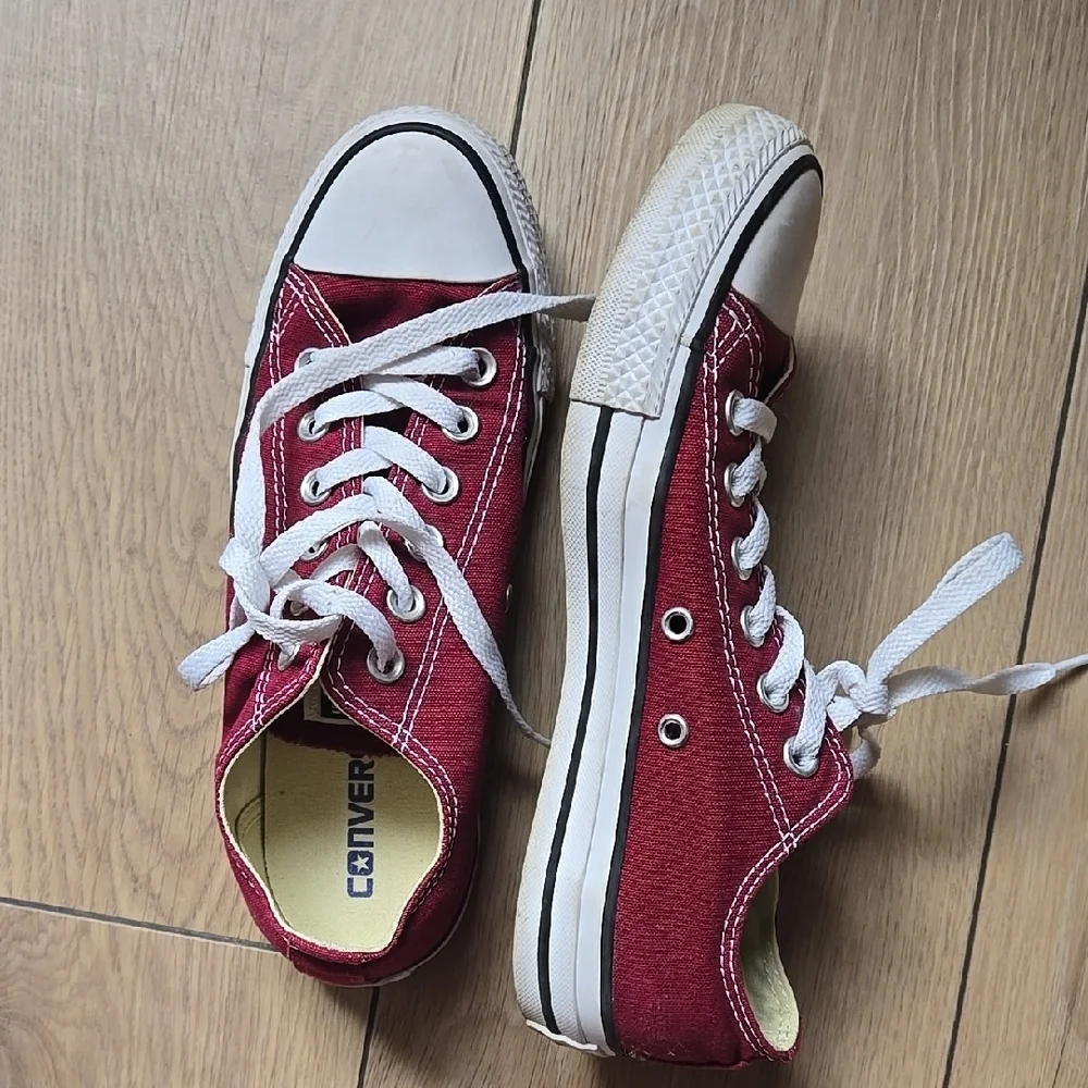 Converse CTAS Burgundy Canvas Sneakers In Burgundy Sz Womens 7 Mens 5 - Picture 7 of 7